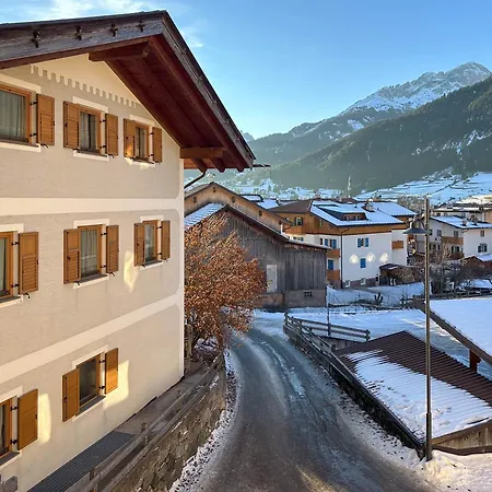 Ciasa De Doni Apartment Pozza di Fassa Exterior photo